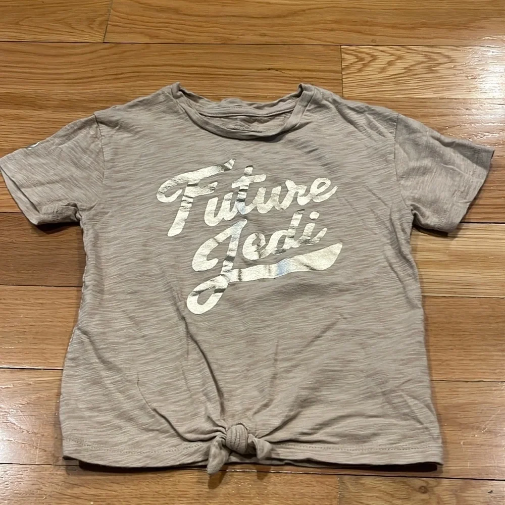 Baby Gap girls Star Wars short sleeve size 5 toddler.
